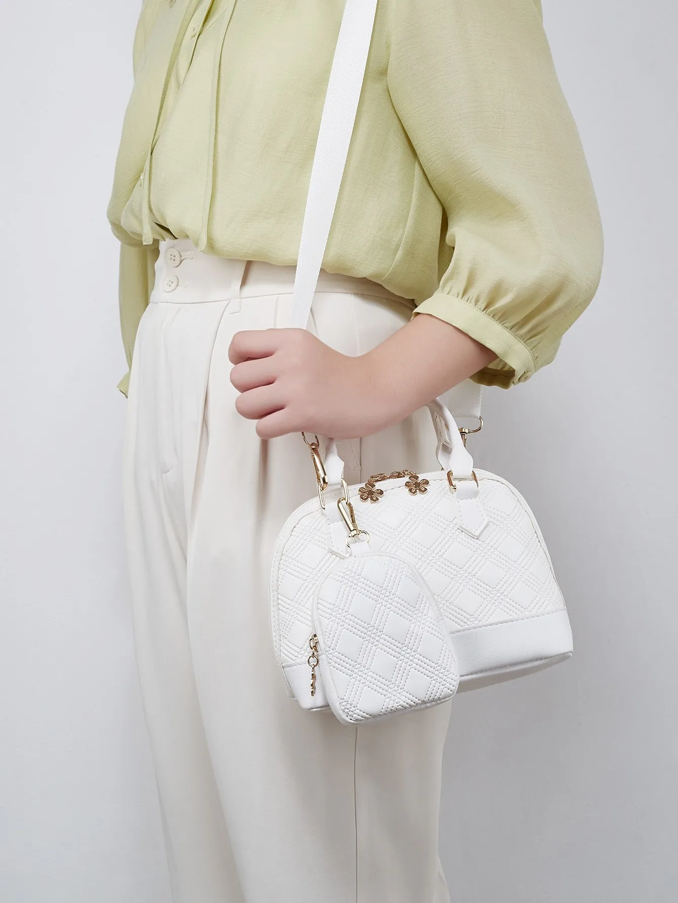 1pc Embossed Clutch Wallet & Double Zipper Bag - White