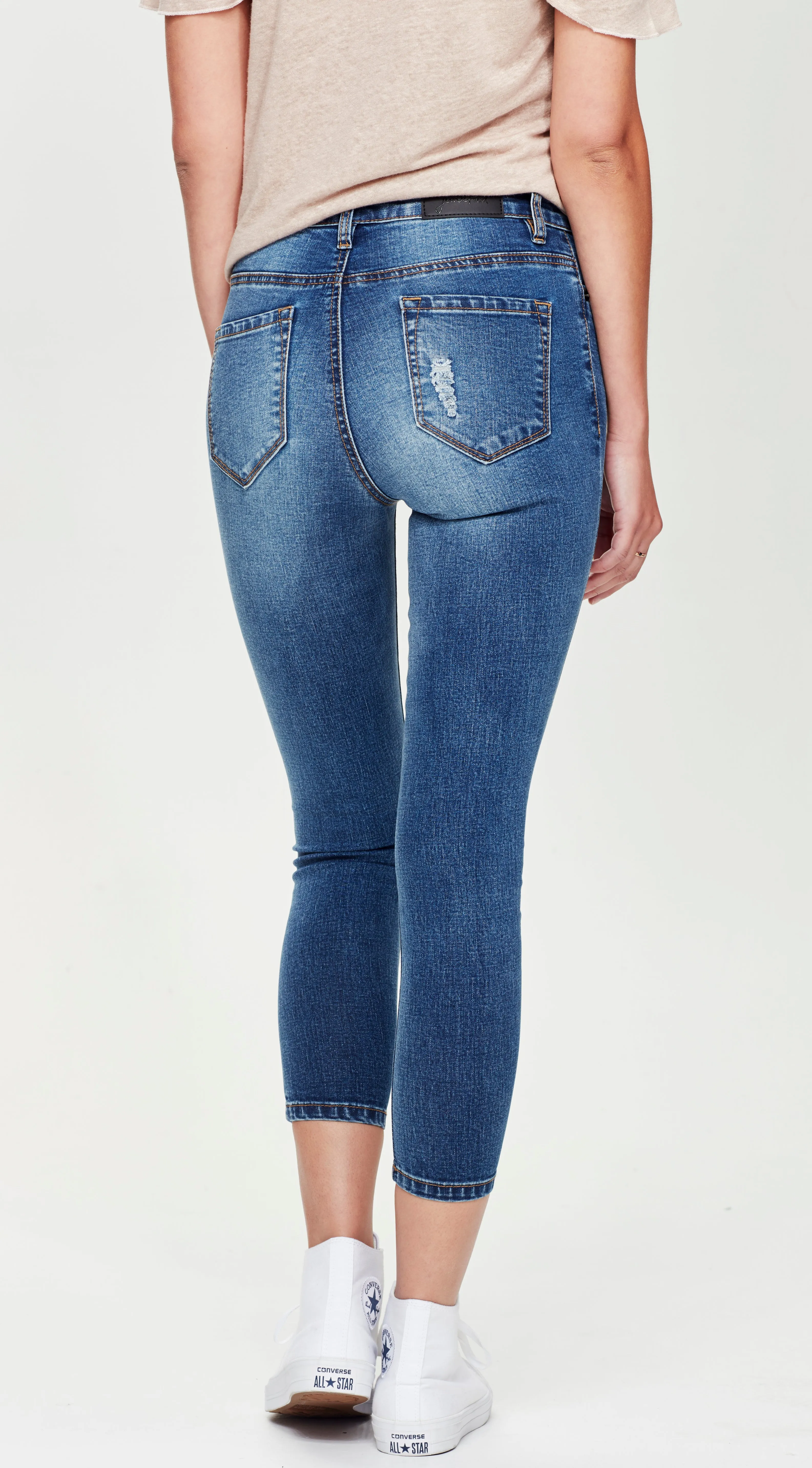 AIMEE | Short Stuff Jean Blue