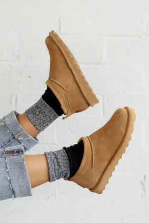 Bearpaw Super Shorty Ankle Booties for Women in Iced Coffee | 3049W-243 ICED COFFEE