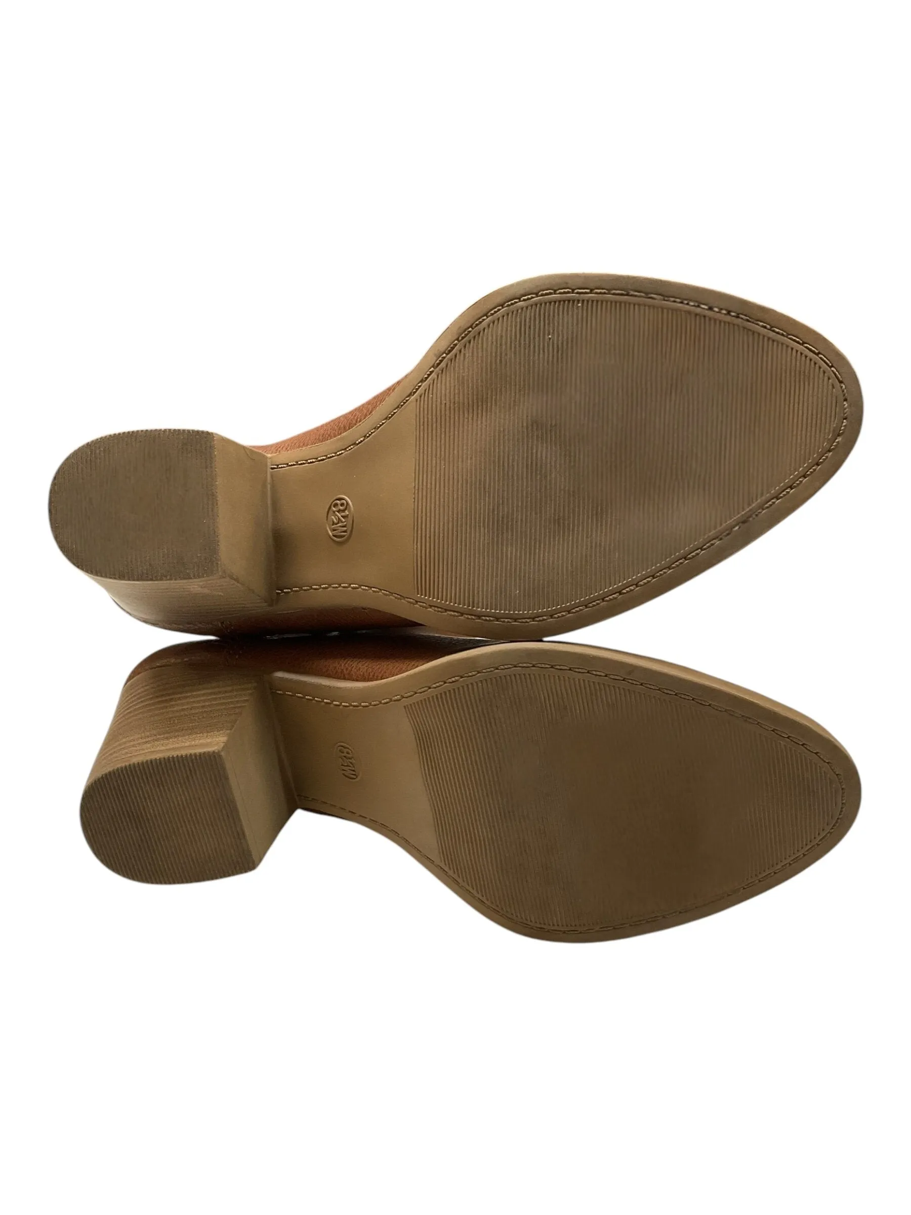 Boots Ankle Heels By Universal Thread  Size: 8.5