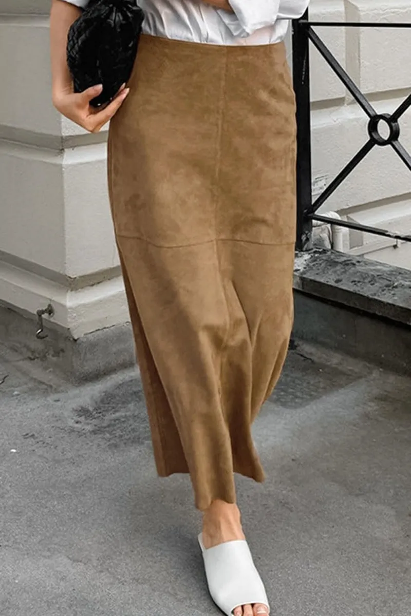 Chouyatou Women Fall Winter Elegant Faux Suede Leather Regular Fit Pencil Maxi Long Skirt