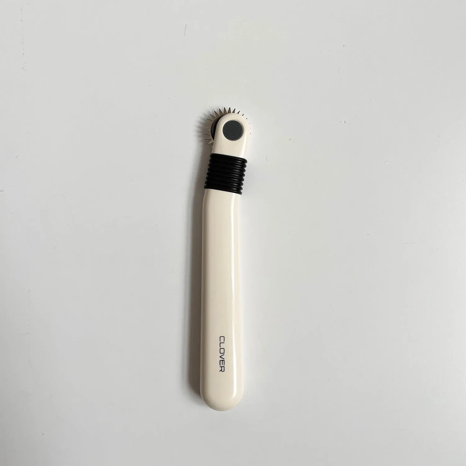 Clover : Serrated Tracing Wheel