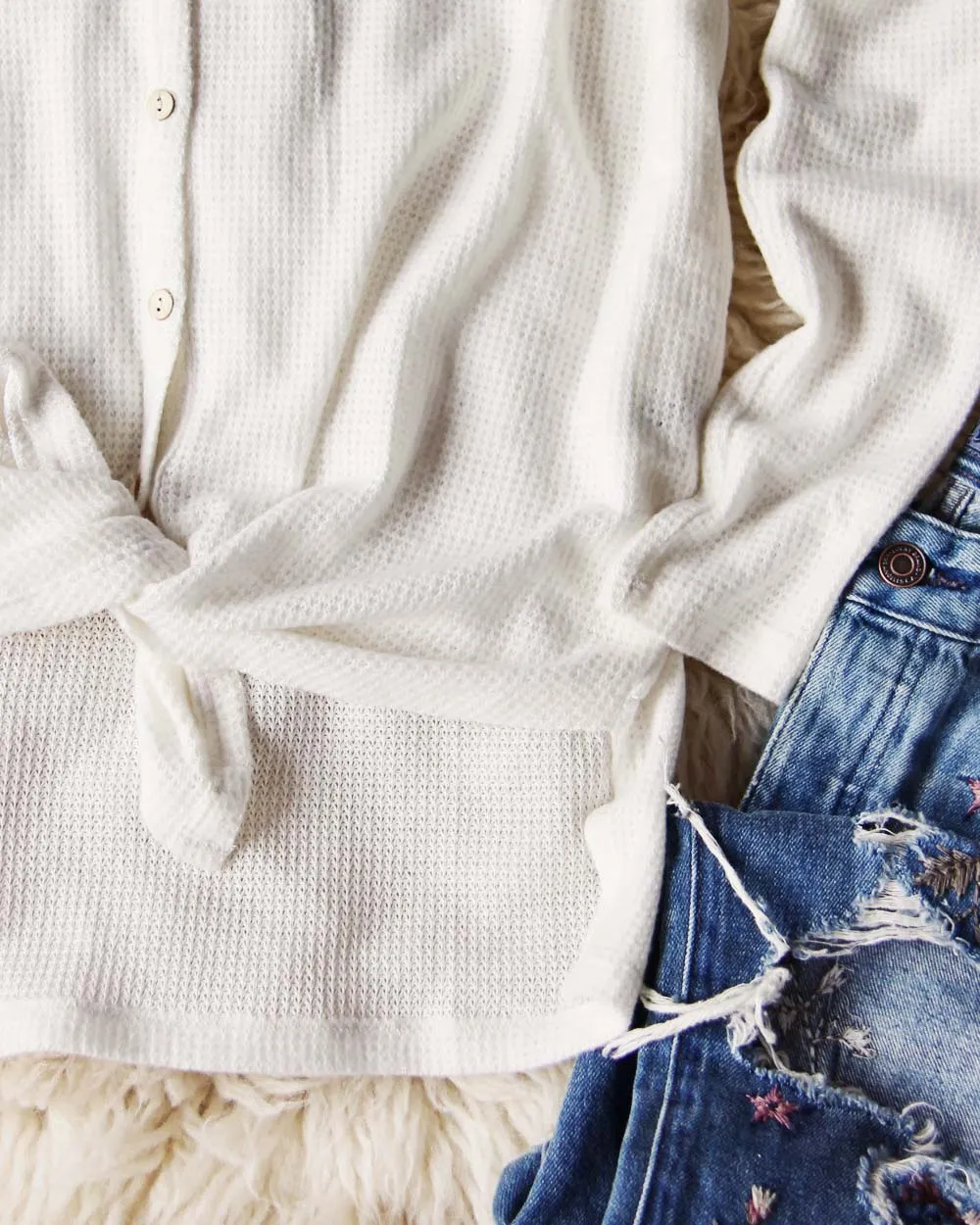 Cozy Tie Thermal in White
