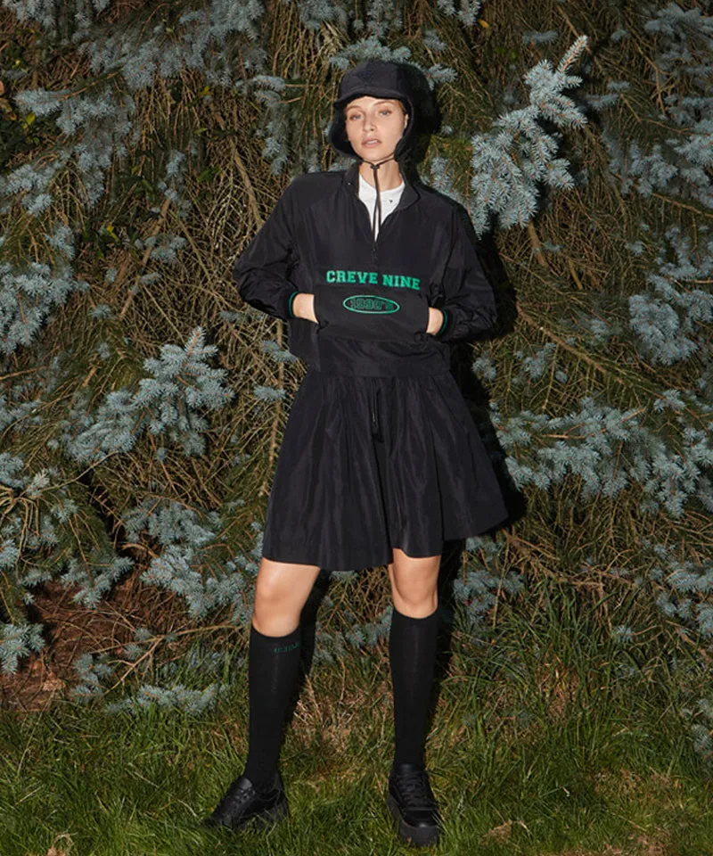 CREVE NINE: Loose Fit Cropped Pocket Anorak - Black