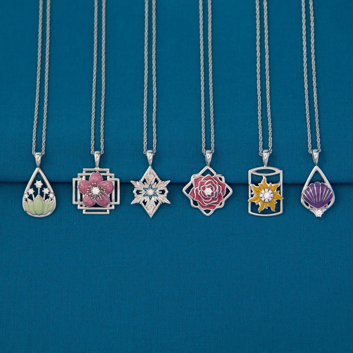 Disney X RockLove FROZEN Elsa Keepsake Necklace