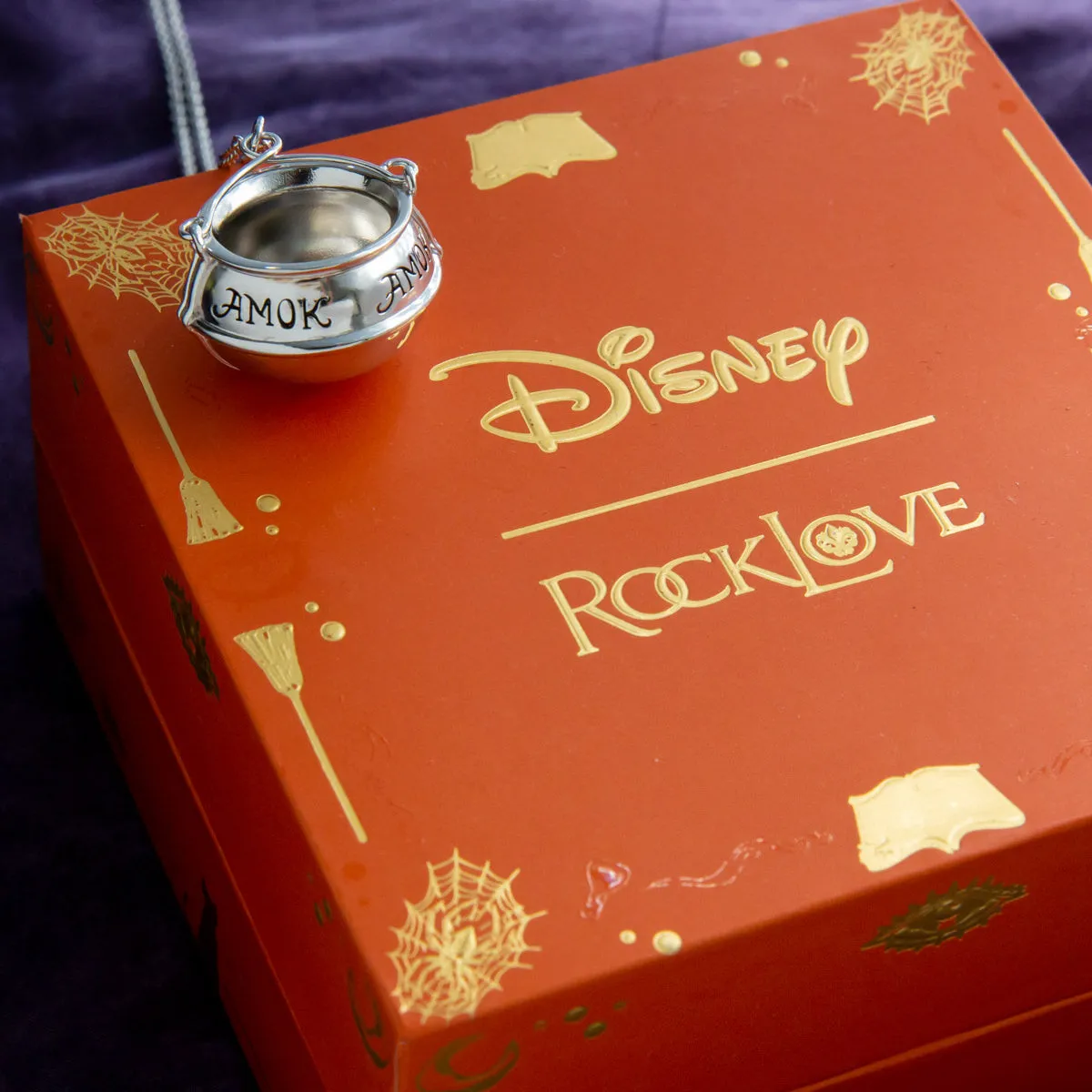 Disney X RockLove HOCUS POCUS Amok Cauldron Necklace