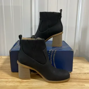 DrScholl's Womens Booties Size 6 M