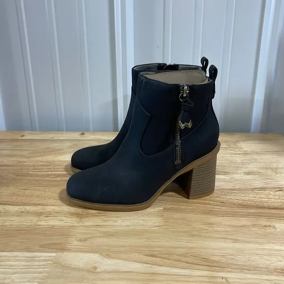 DrScholl's Womens Booties Size 6 M