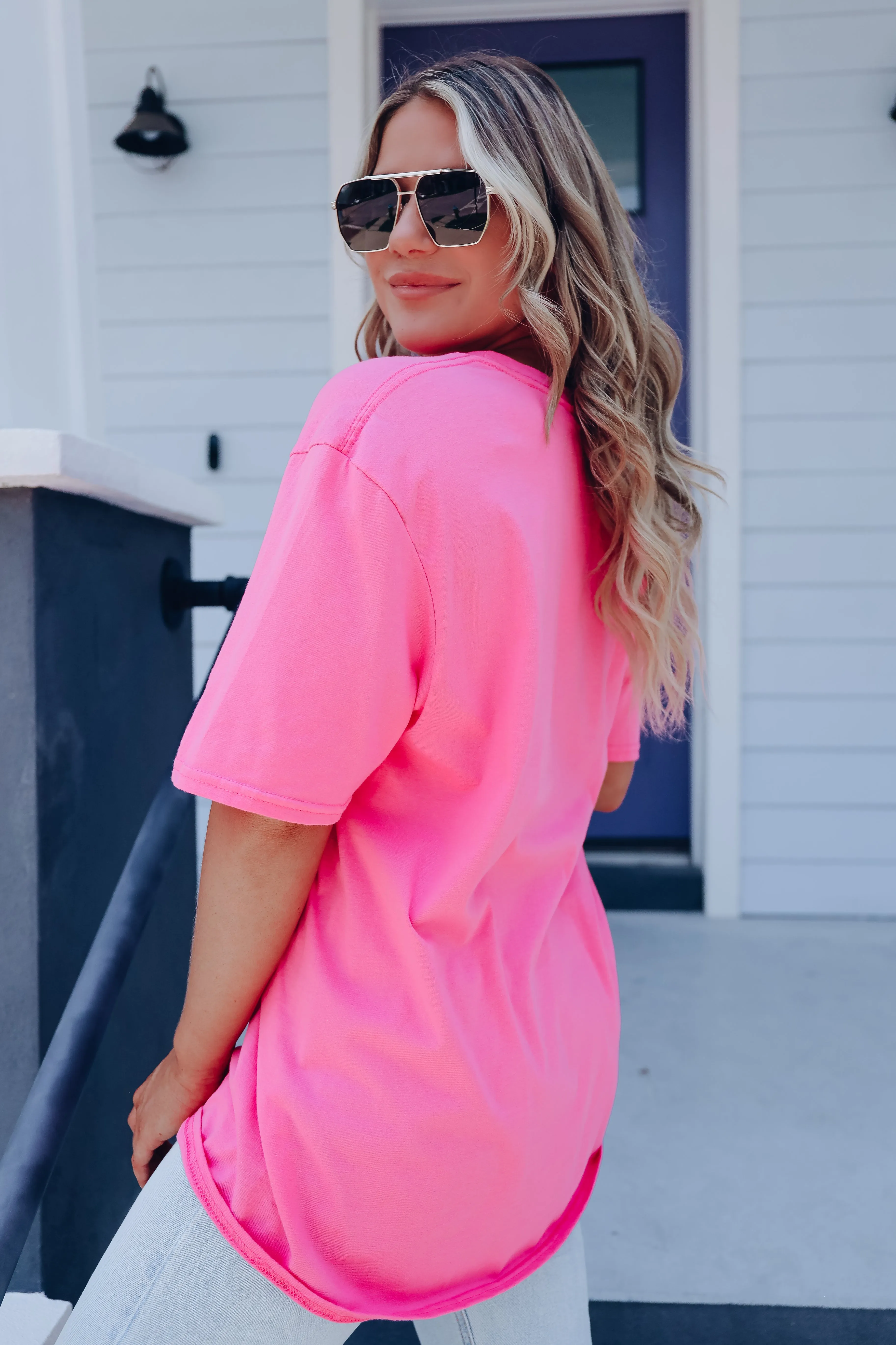 Glitter Howdy Graphic Tee - Pink