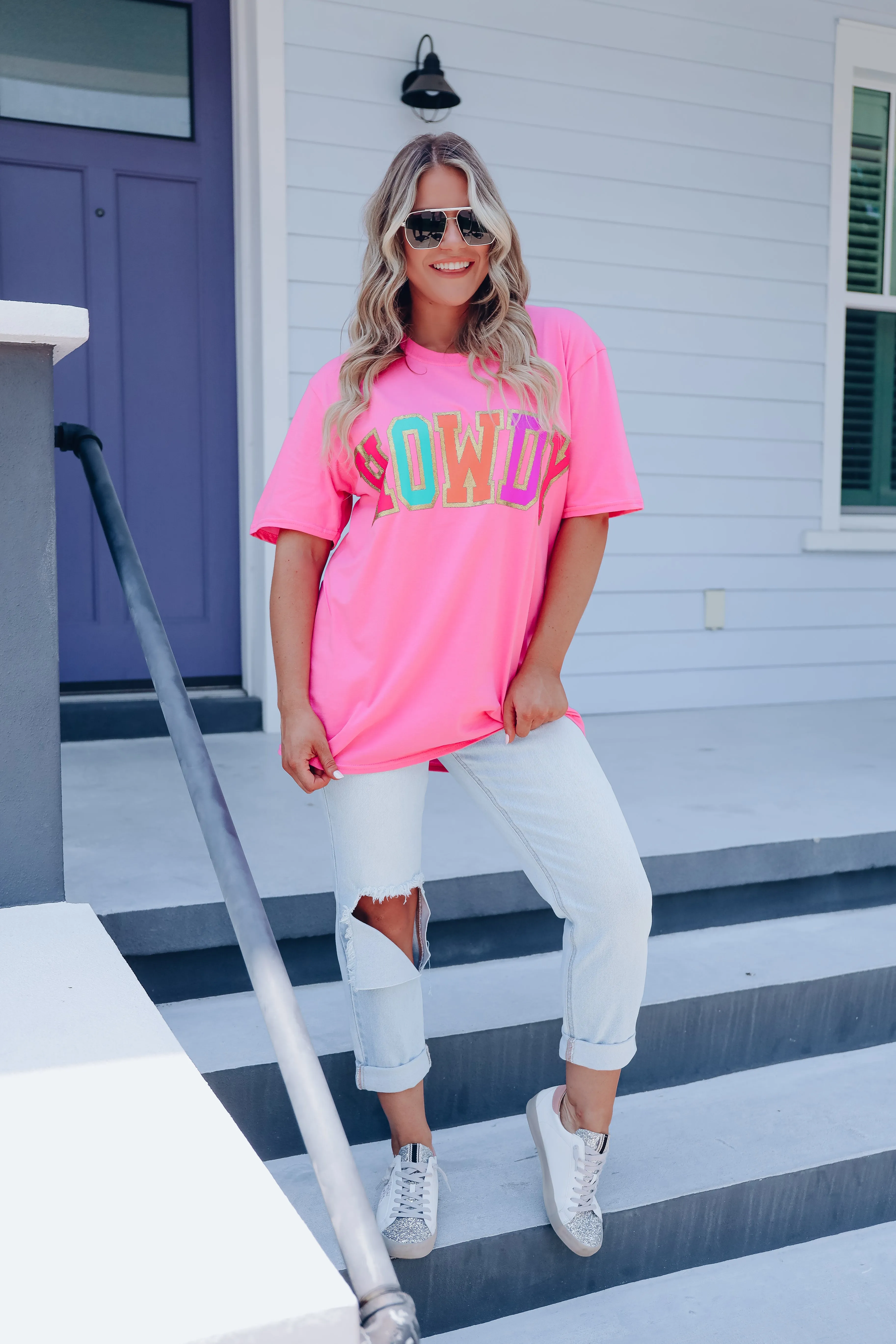 Glitter Howdy Graphic Tee - Pink