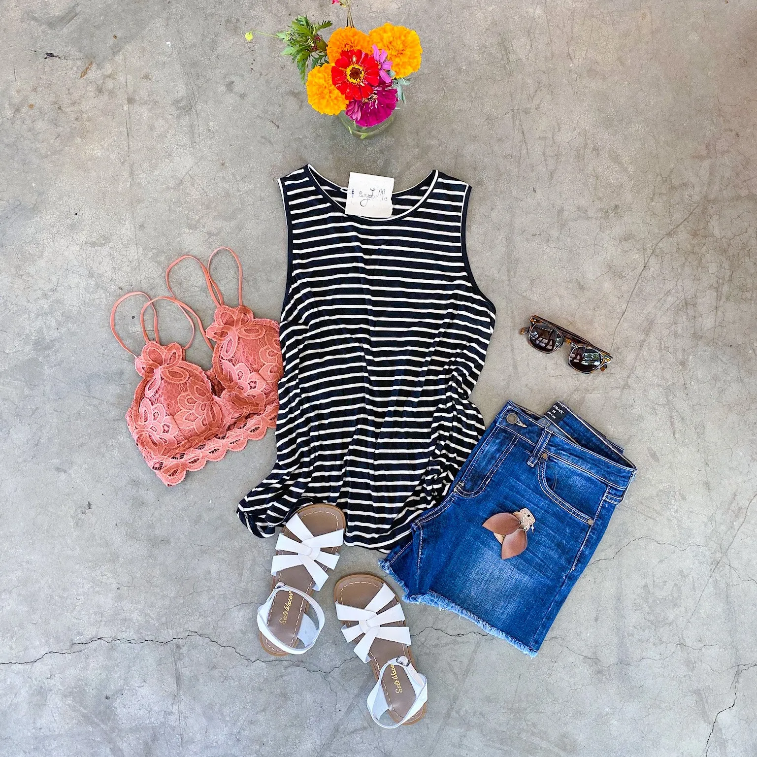 Katy Muscle Tank - Black