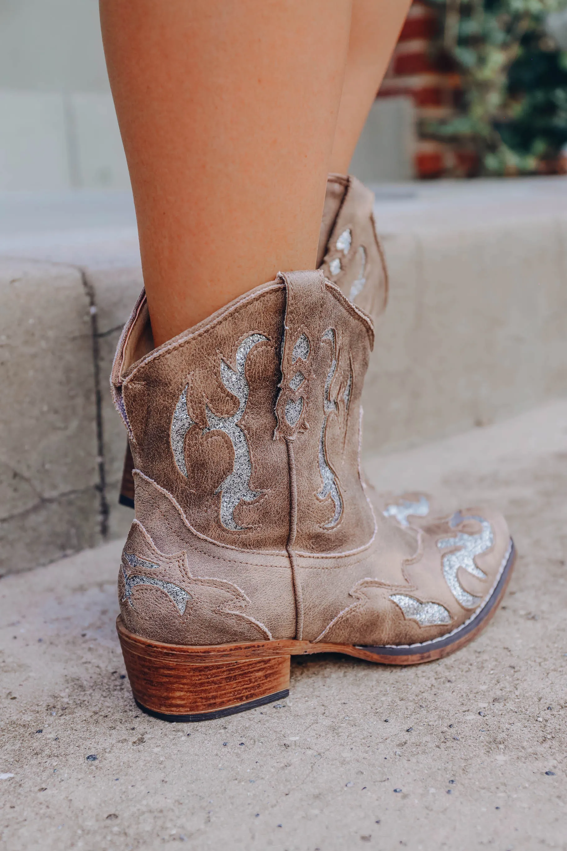 Kaylee Ankle Bootie - Taupe