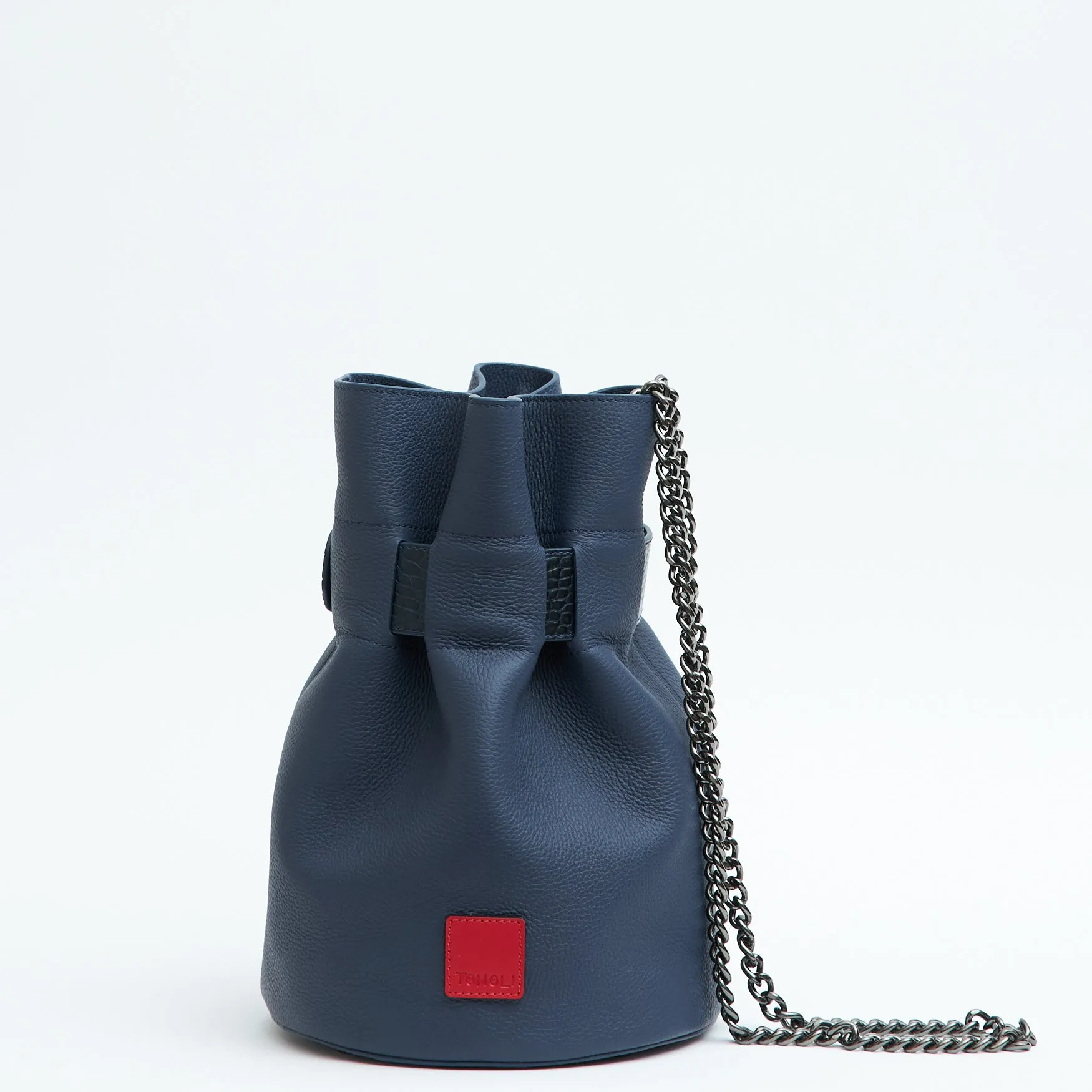 la bourse mini belted leather bucket bag - denim