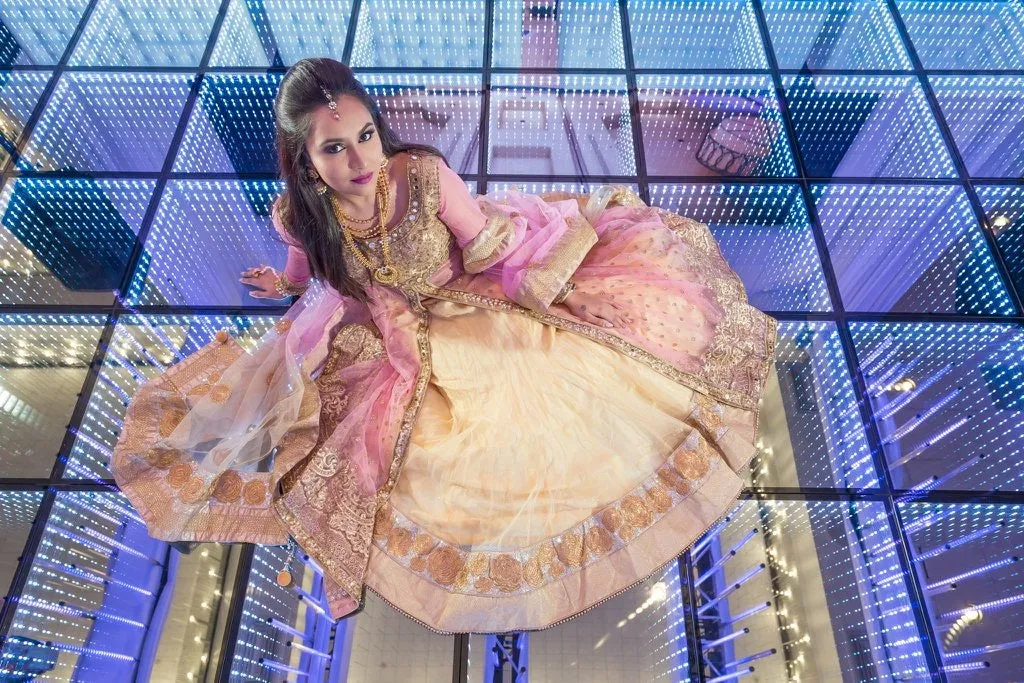 LED INFINITY MIRRORED DANCE FLOOR