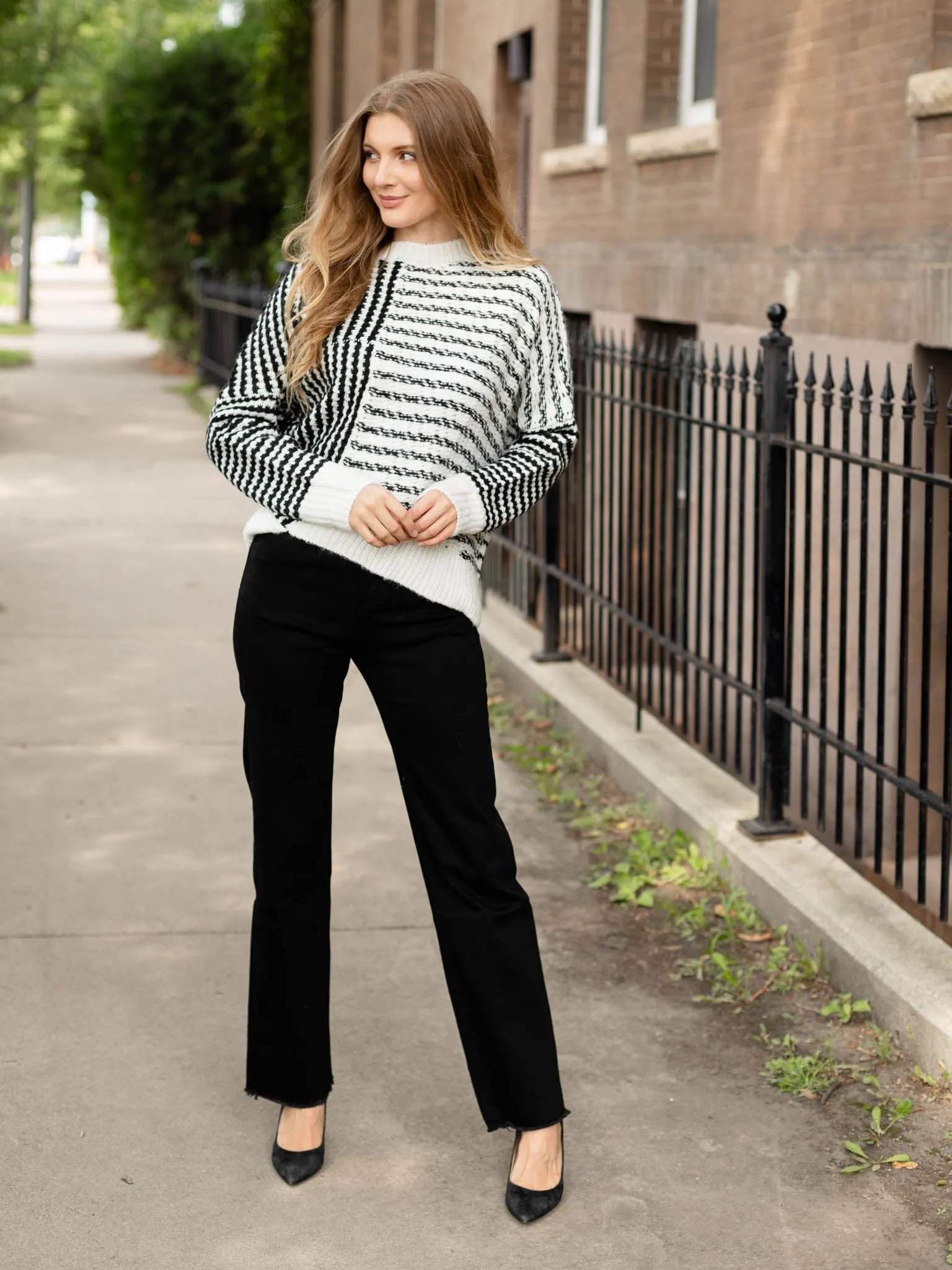 MICA Black Cat High Rise Slim Wide