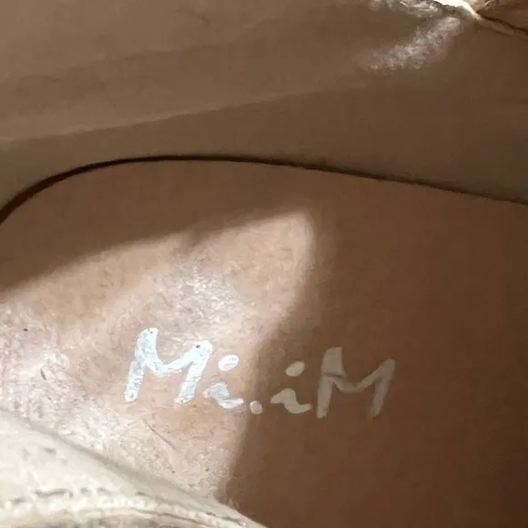 Miim Nude Tess Cutout Bootie‎ Size 10 Silver Accents