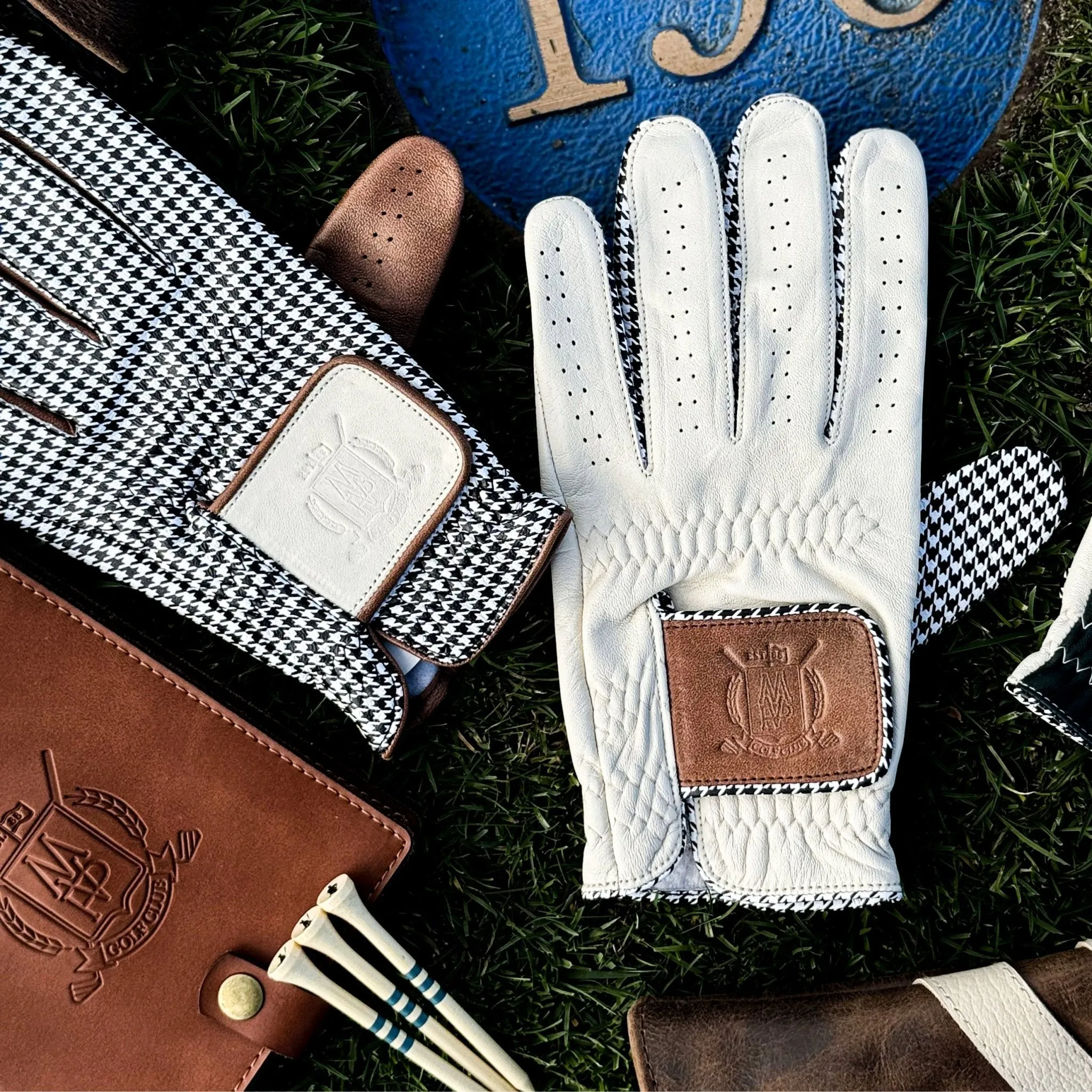 PRO Houndstooth Cabretta Leather Golf Gloves - Brown (2 Pack)