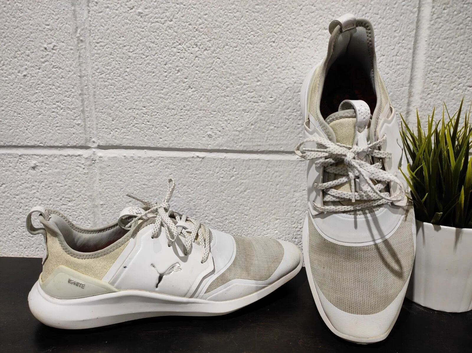 Puma Ignite NXT Golf Shoes Sneakers 05 Size 9 White Silver Spikeless