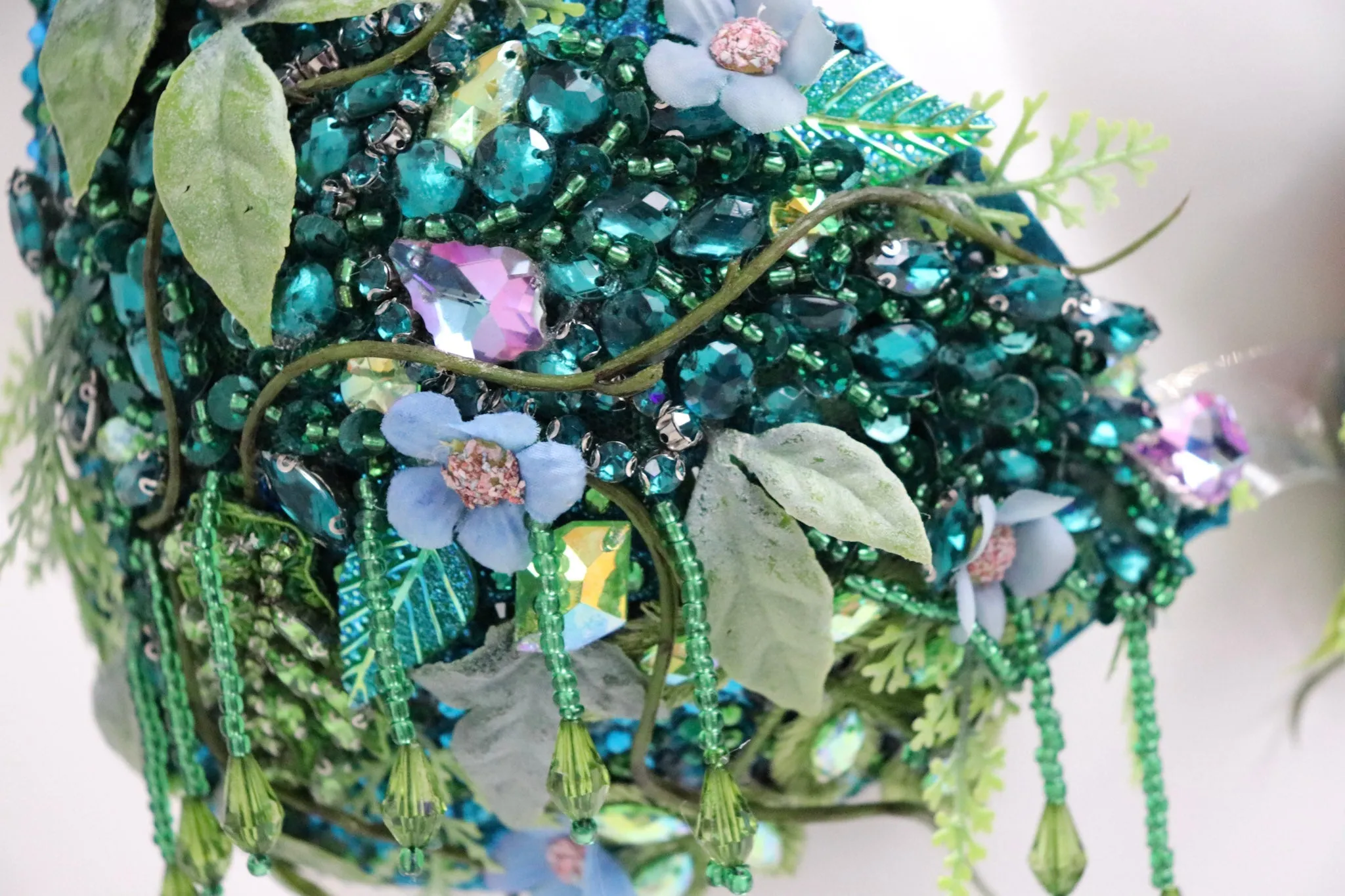 QS ST: Forest Your Couture. Hologram Teal. Large Molded/Pro.