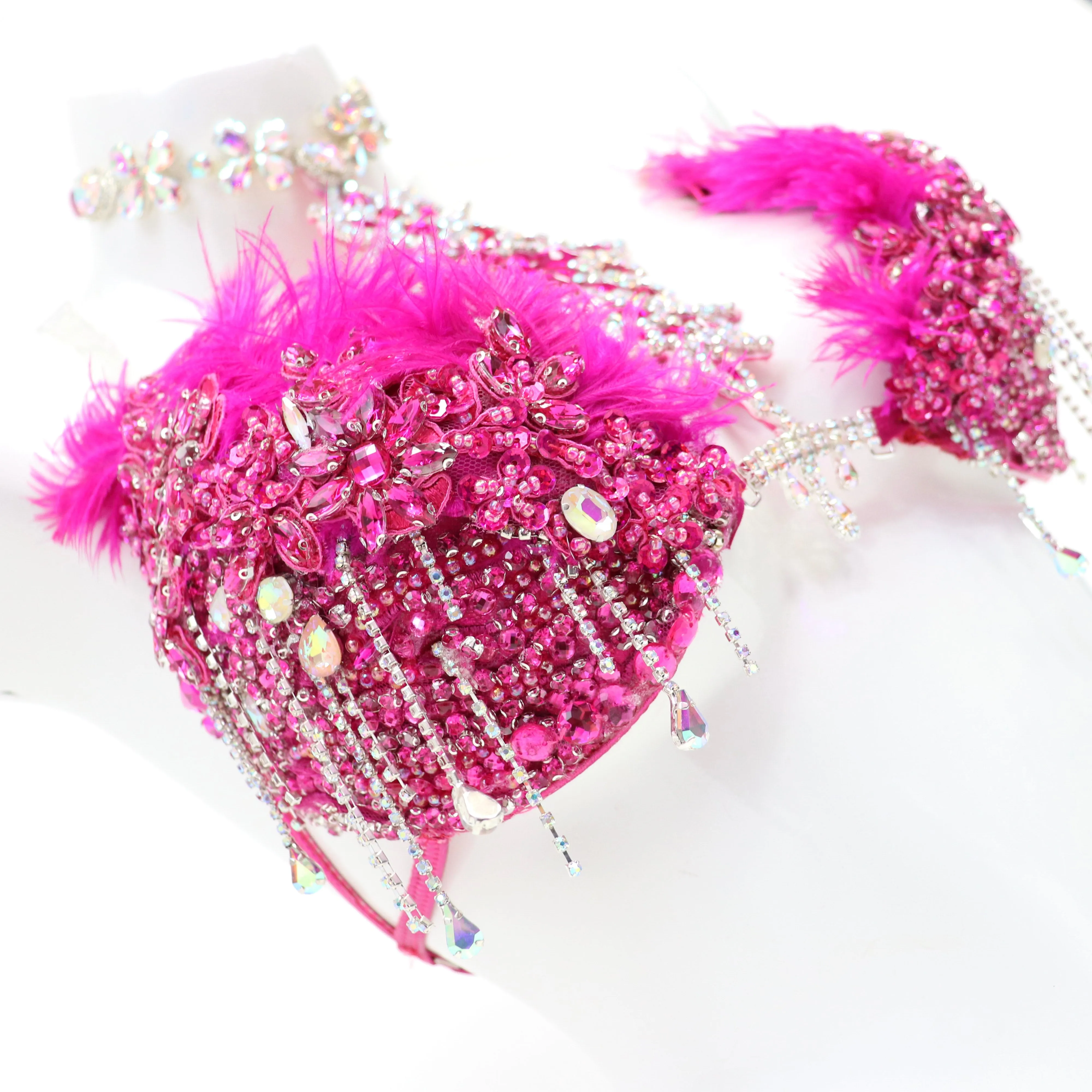 QS ST: Fuchsia Your Couture. Medium Molded/Brazilian.