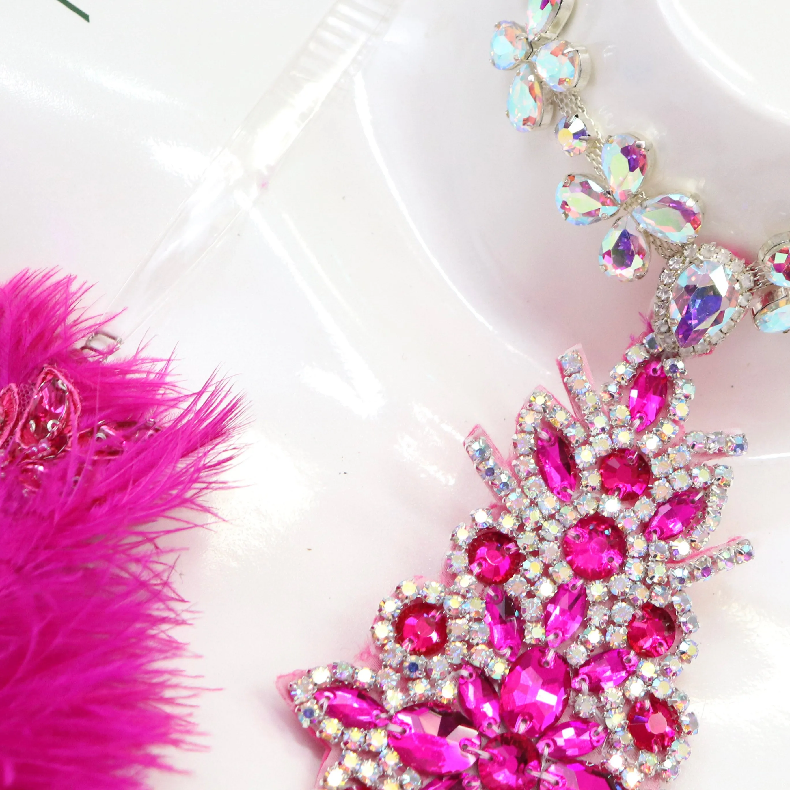 QS ST: Fuchsia Your Couture. Medium Molded/Brazilian.