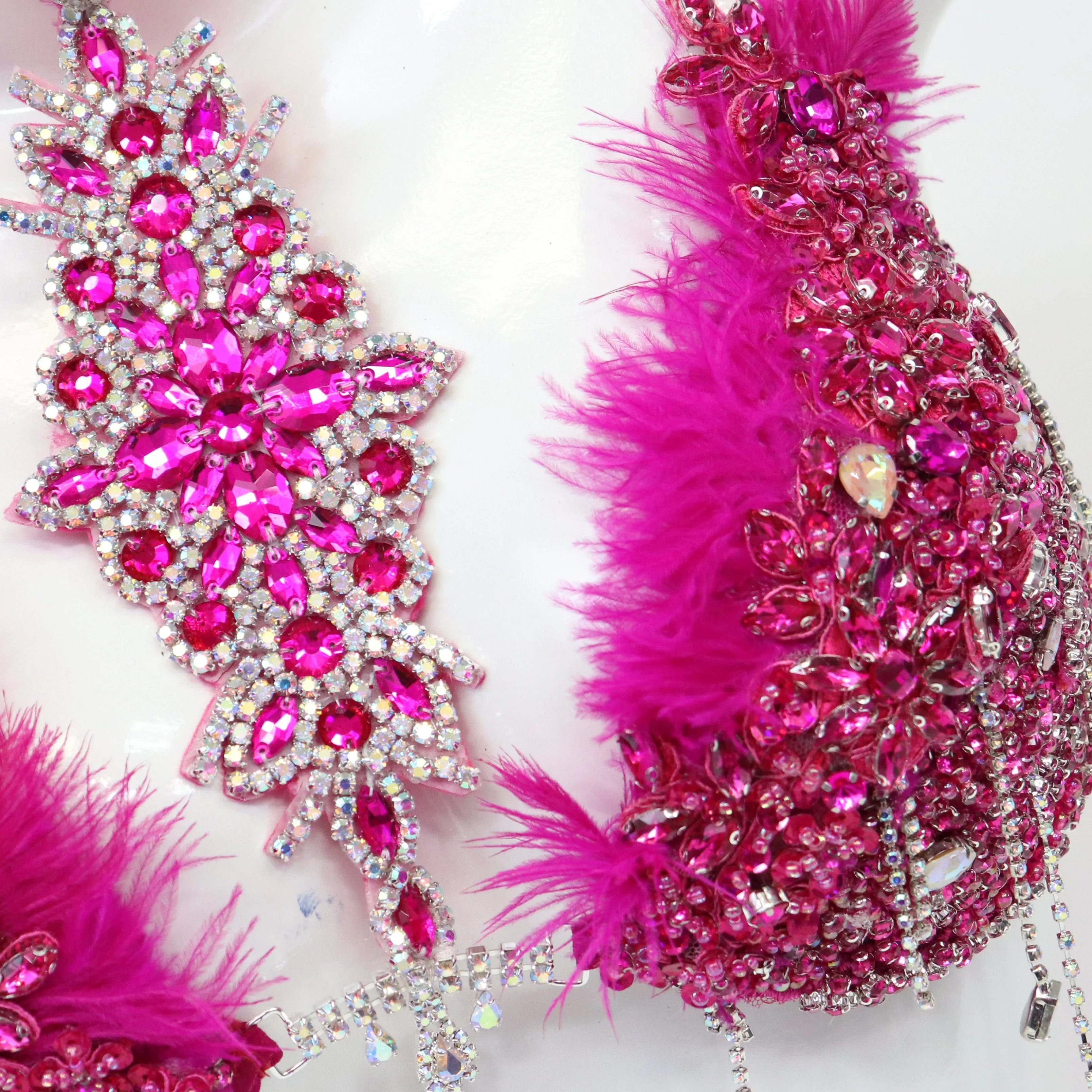 QS ST: Fuchsia Your Couture. Medium Molded/Brazilian.