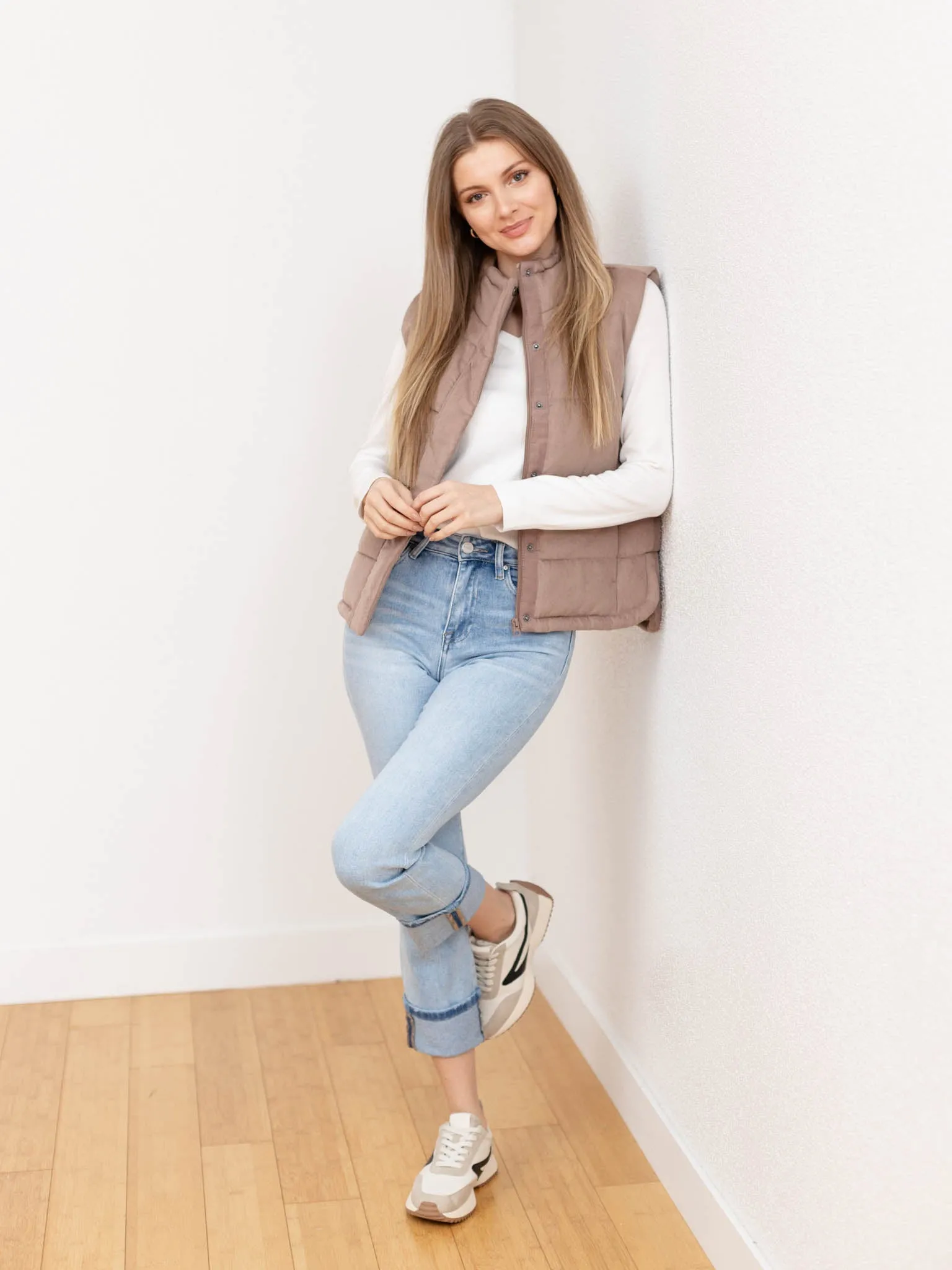 RISEN Light High Rise Ankle Straight Cuffed