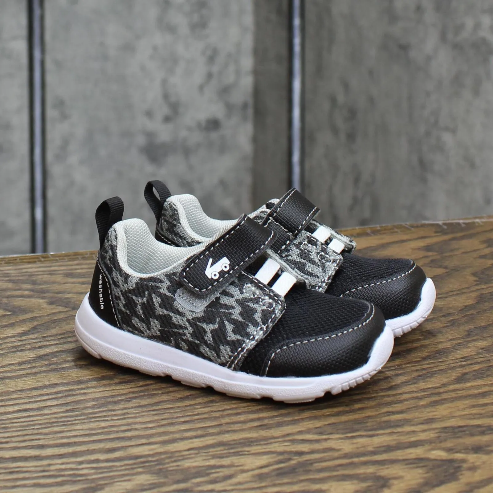 See Kai Run Basics Toddler Boys Stryker Sneakers 86832549 Black 6T