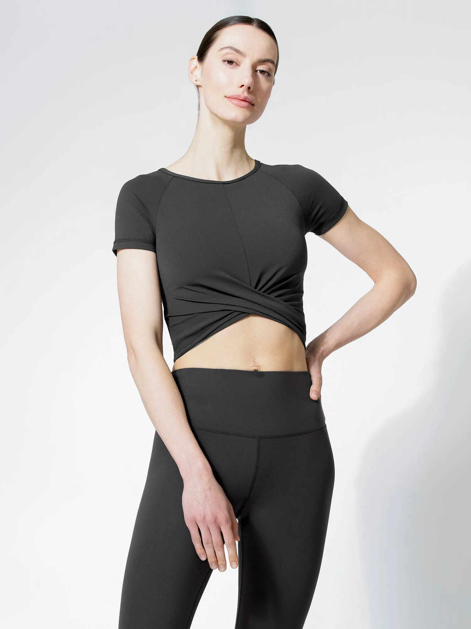 SHORT SLEEVE NUDE FRONT WRAP TEE