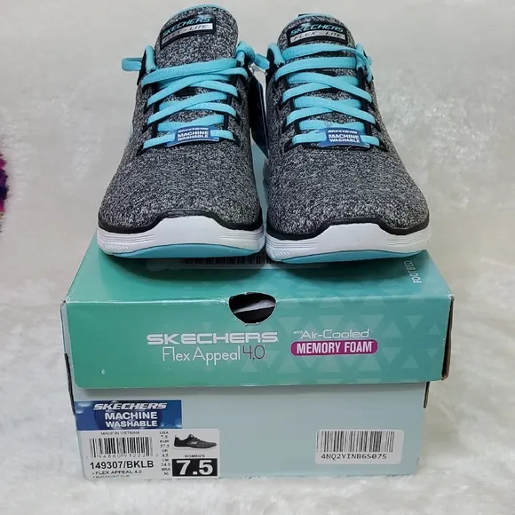 Skechers Women's Flex Appeal 4.0 Sneakers Size 7.5 NIB