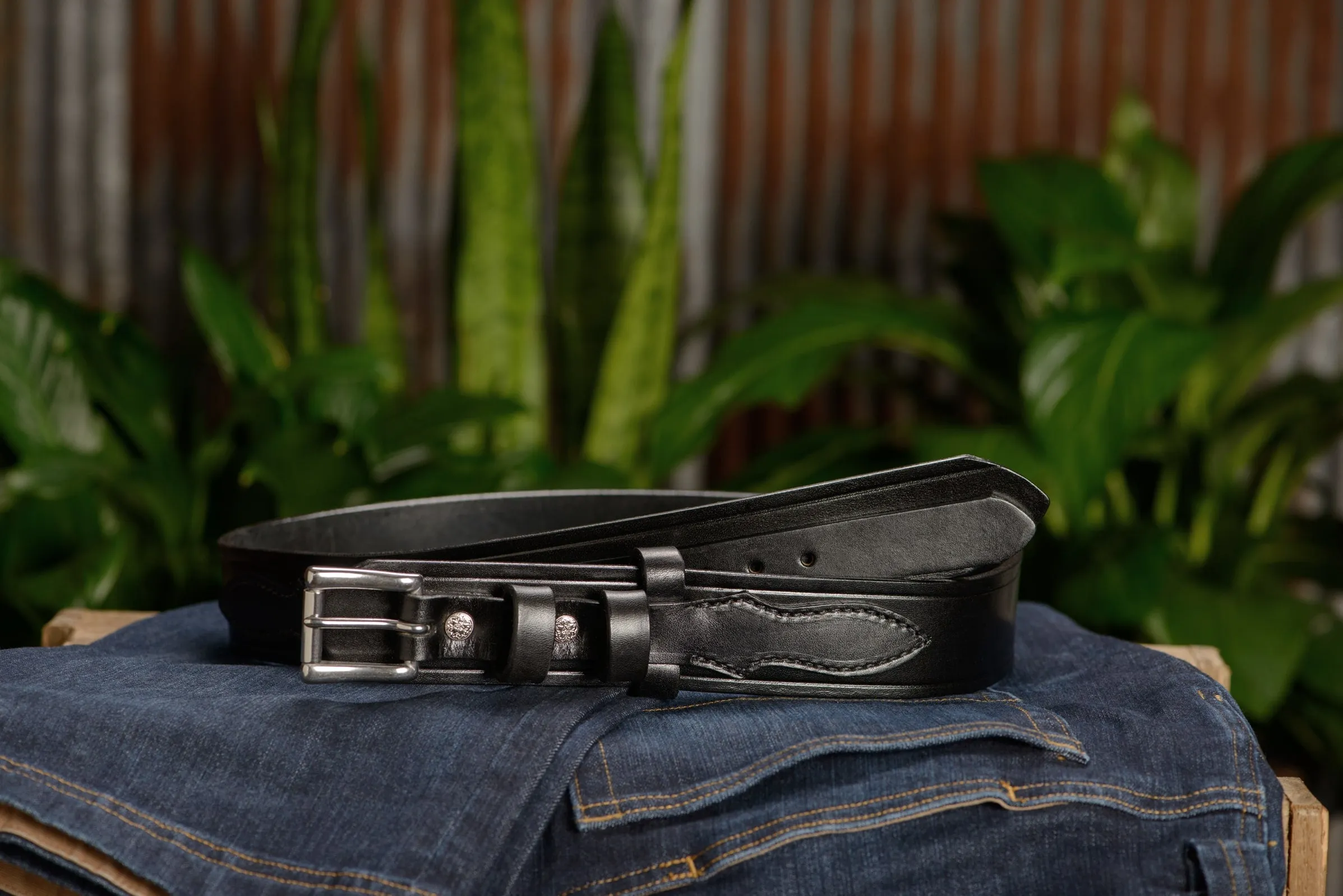 The Winchester: Black Creased Accent Ranger 1.75" Extra Wide