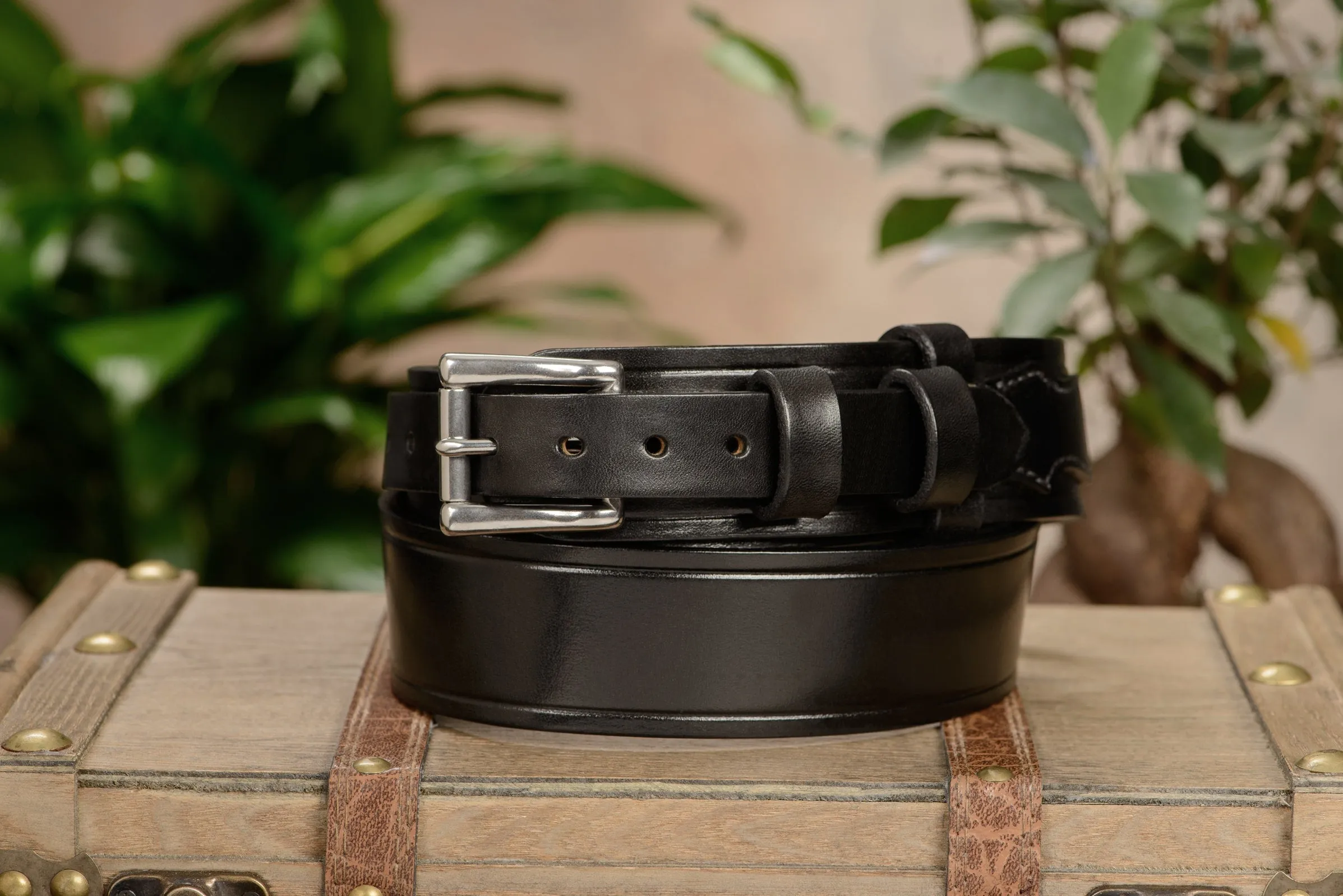 The Winchester: Black Creased Accent Ranger 1.75" Extra Wide