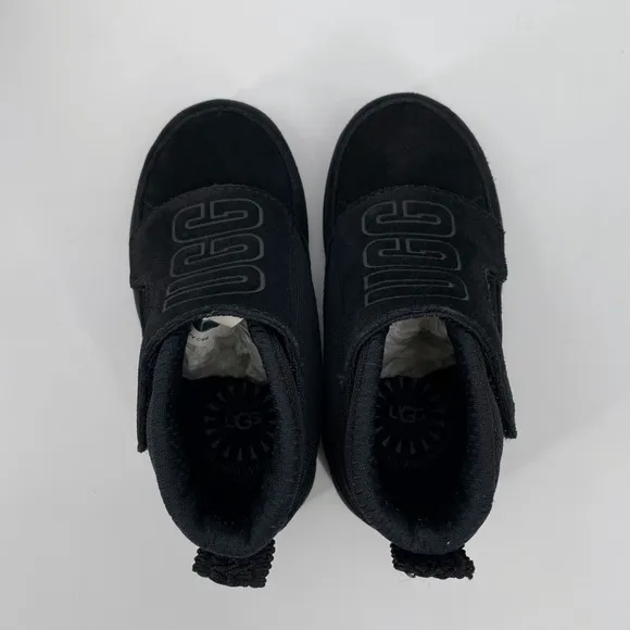 Ugg Stryder Toddler Washable Shoes Boot Booties Velcro Boys and Girls Unisex