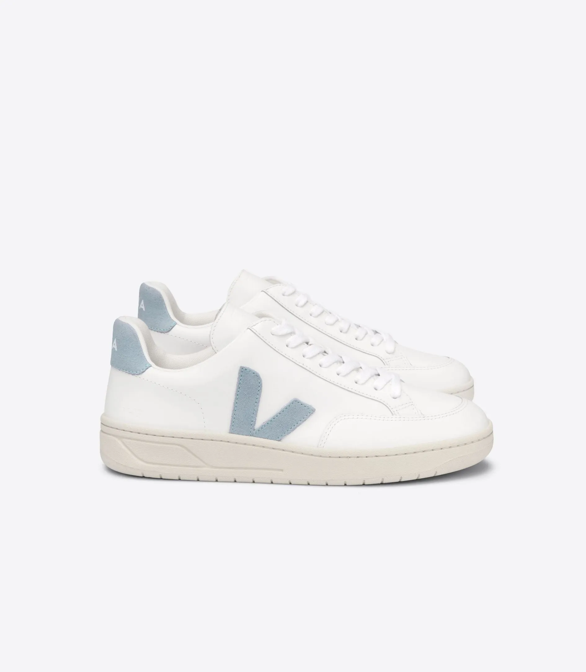 V-12 LEATHER WHITE STEEL