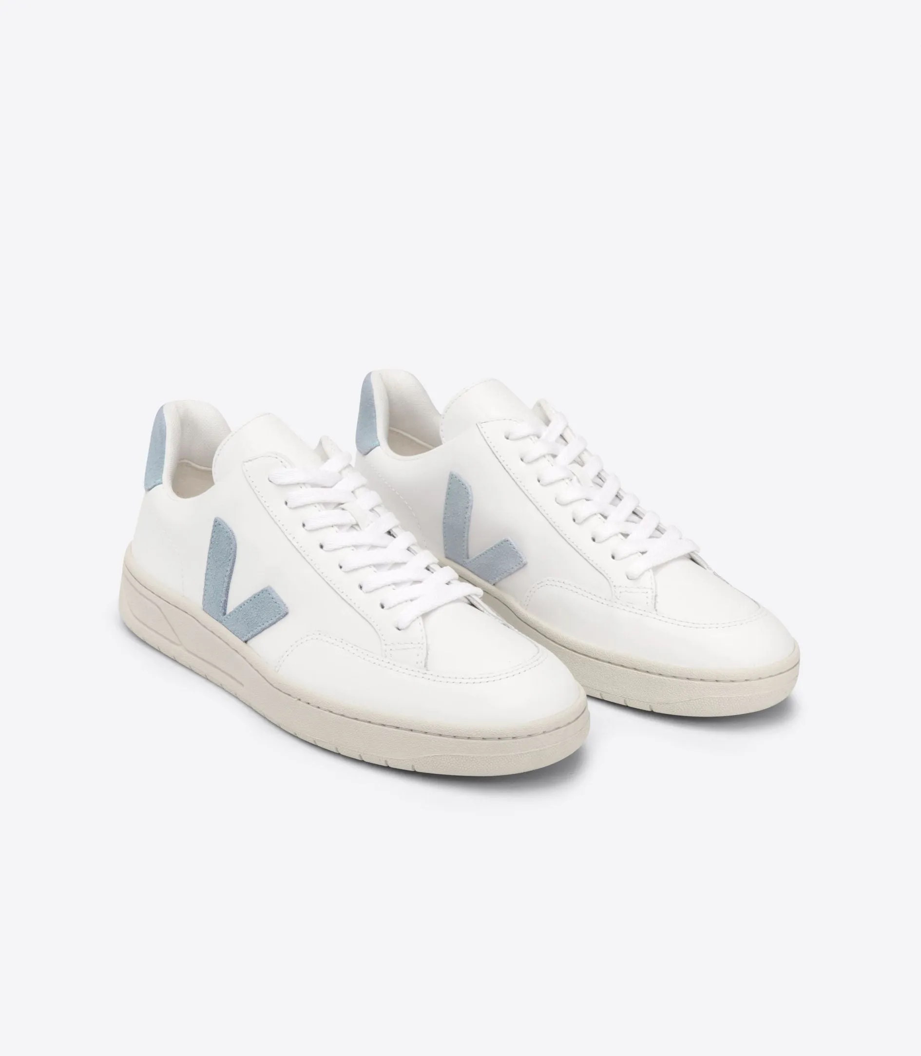 V-12 LEATHER WHITE STEEL