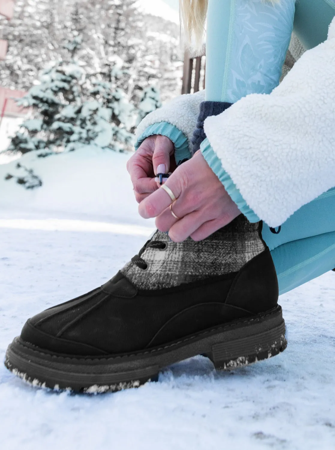 Womens Hail Ya Winter Boots